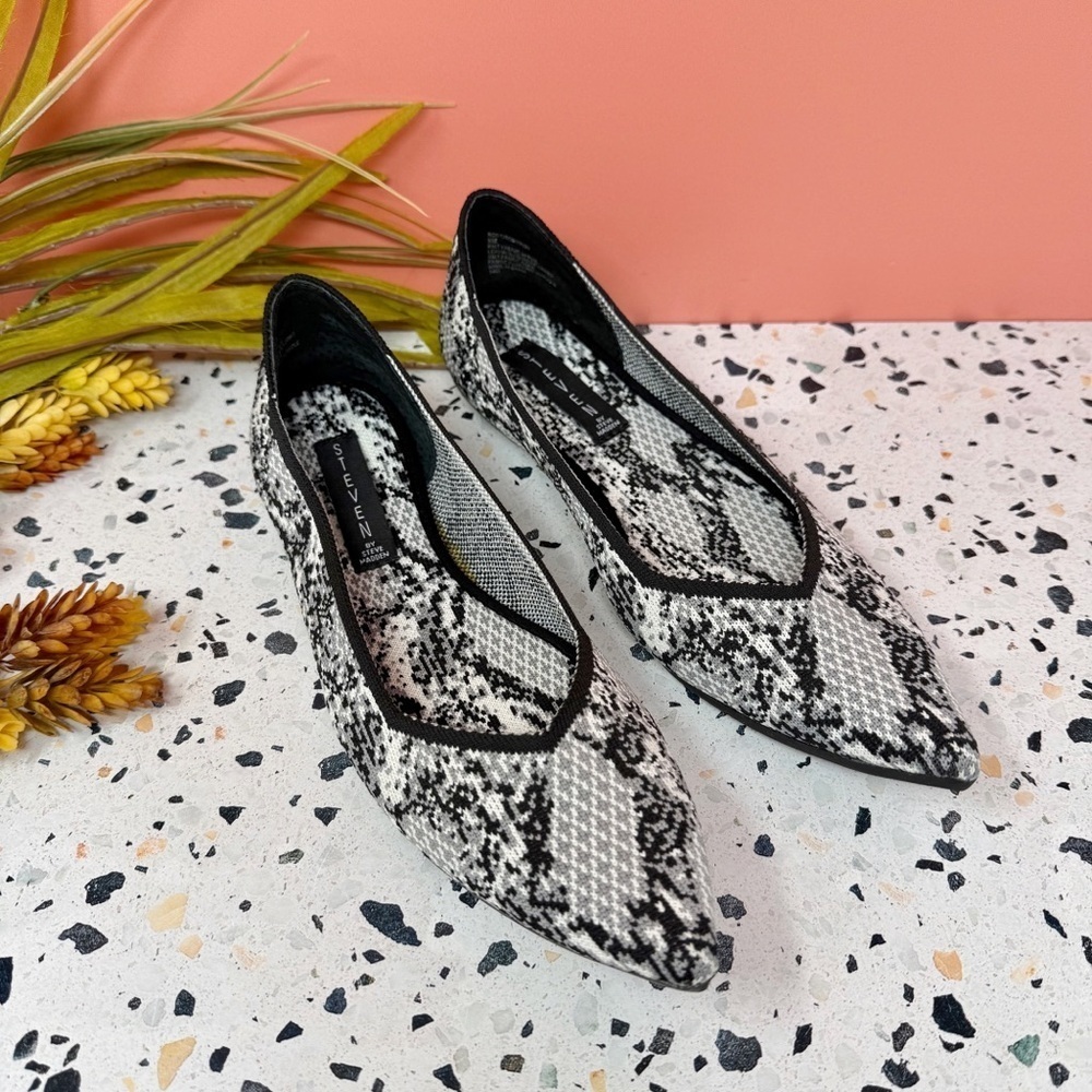 NEW Steven By Steve Madden Rosy Knit Pointed Toe Snake Print Ballet Flats Sz 8